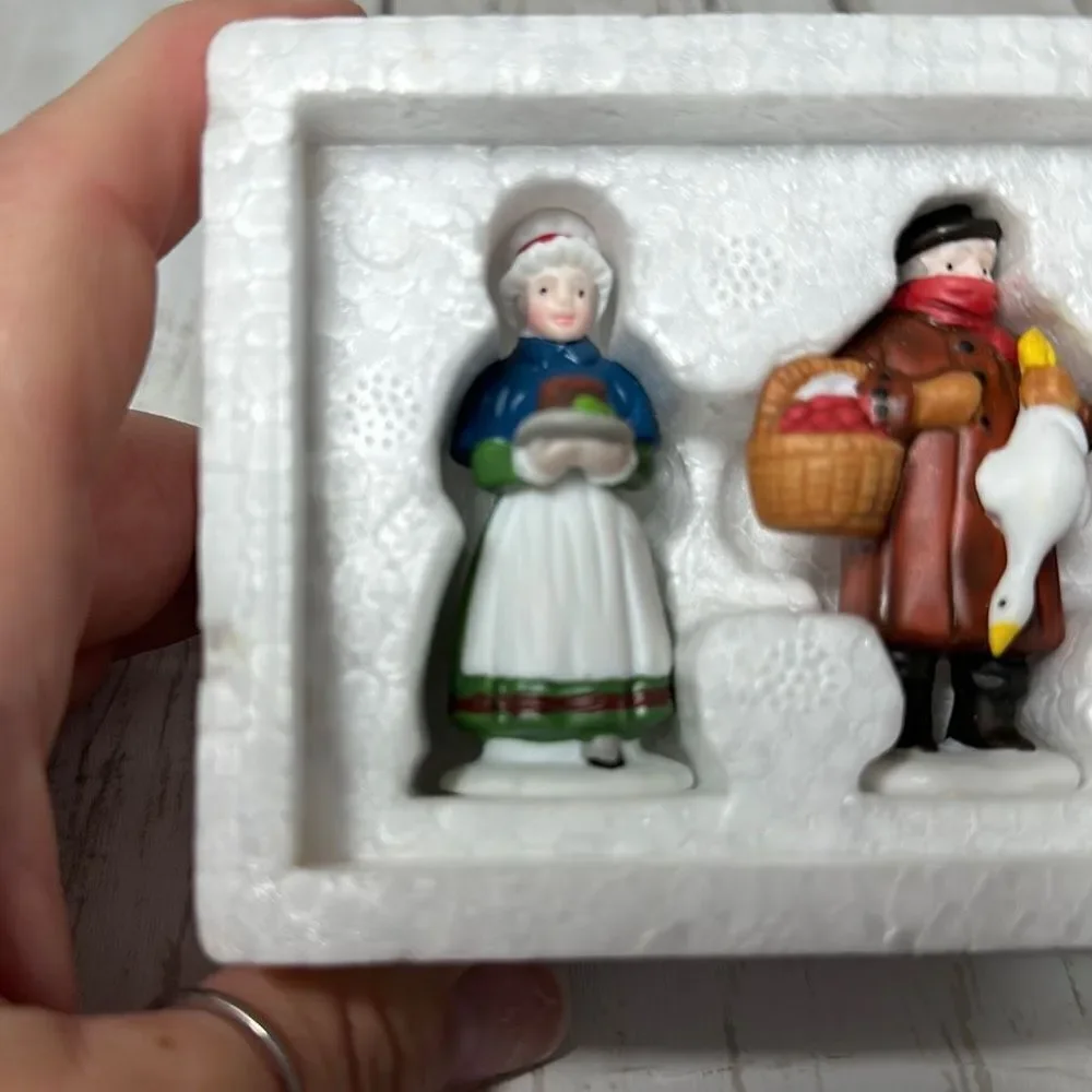 Department 56 Fezziwigs and‎ Friends Set of 3 Mini Figurines ERROR